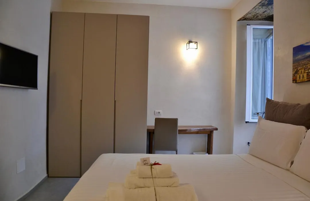 Vicoli di Napoli B&B-1